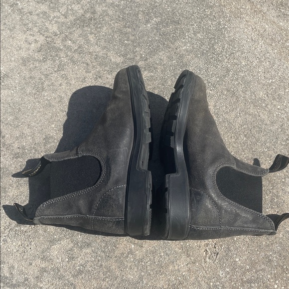 Blundstone Chelsea Boots - Picture 4 of 7